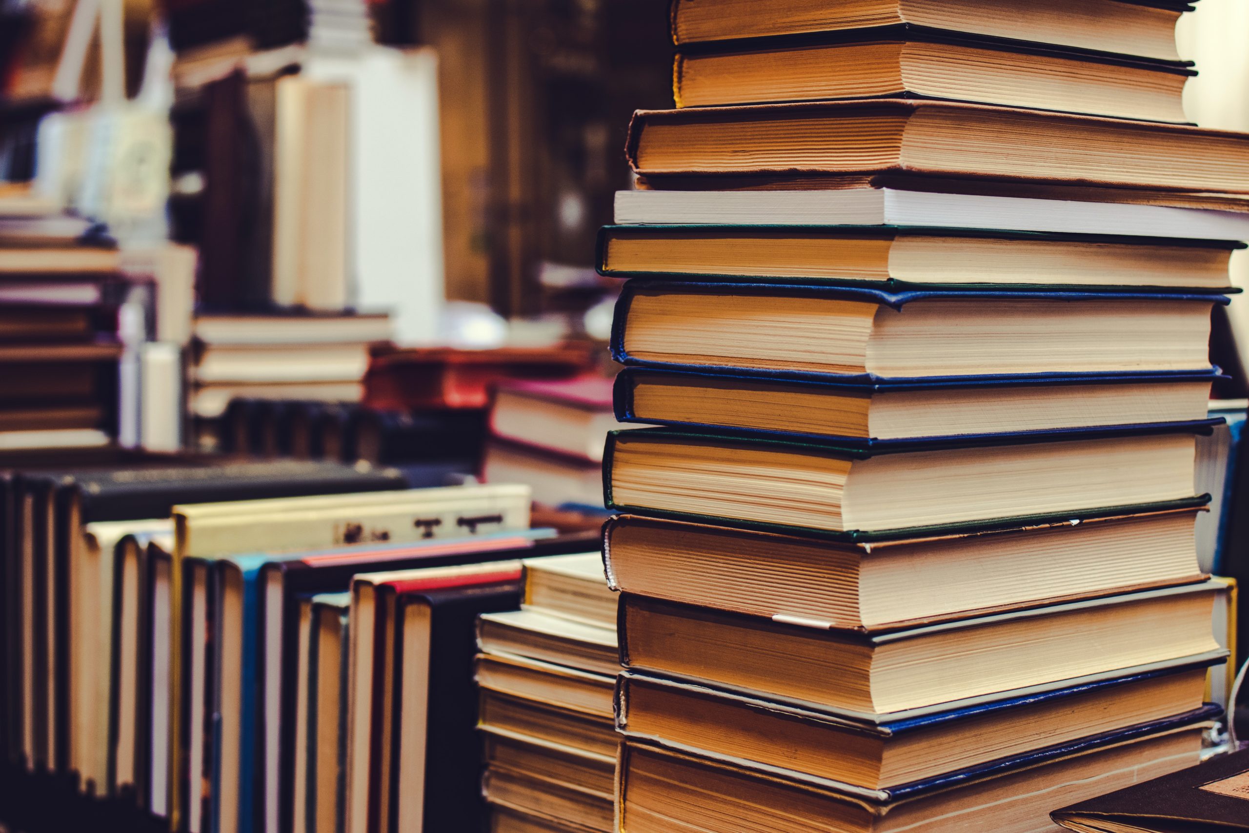 Come scrivere di sé senza annoiare il lettore